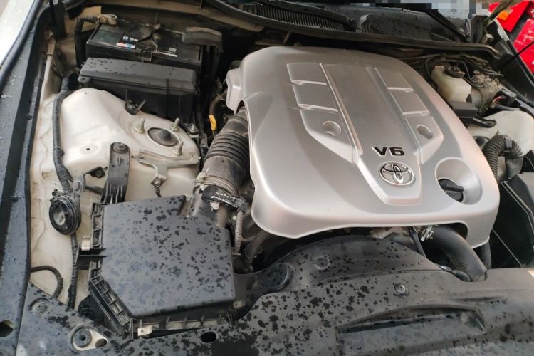 Used Toyota Reiz 2013 2.5V Shangrui Edition Engine Bay Right