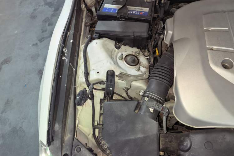 Used Toyota Reiz 2013 2.5S Elite Edition Engine Bay Right