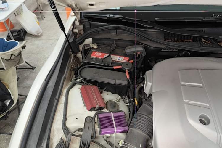 Used Toyota Reiz 2013 2.5V Shangrui Edition Engine Bay Right