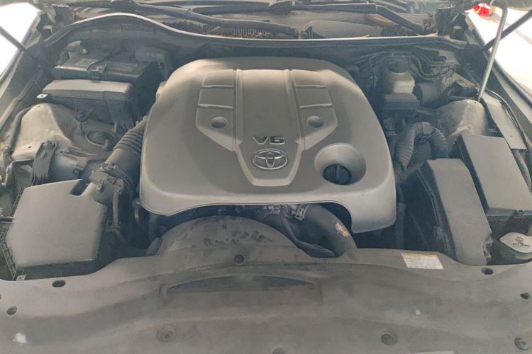Used Toyota Reiz 2013 2.5V Shangrui Edition Engine Bay