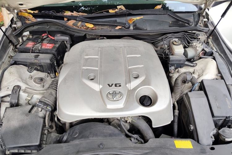 Used Toyota Reiz 2013 2.5V Shangrui Edition Engine Bay