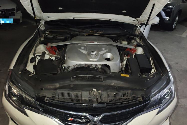Used Toyota Reiz 2013 2.5V Shangrui Edition Engine Bay