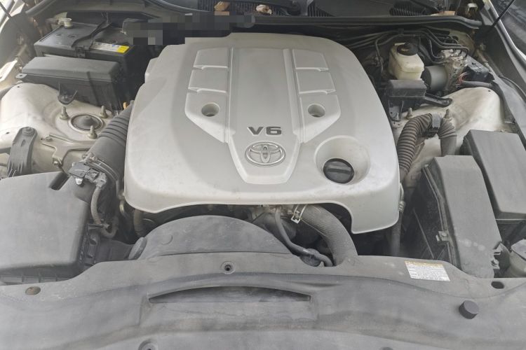 Used Toyota Reiz 2013 2.5S Elite Edition Engine Bay