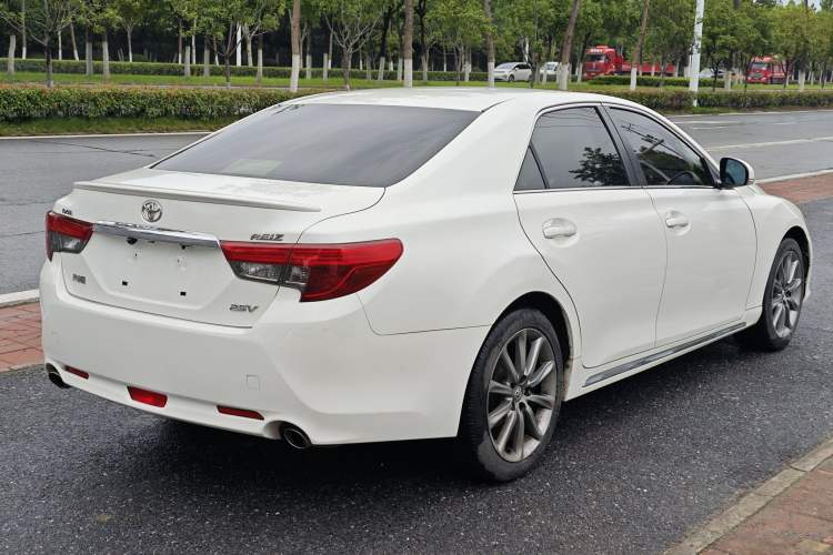 Used Toyota Reiz 2013 2.5V Shangrui Edition Exterior 2