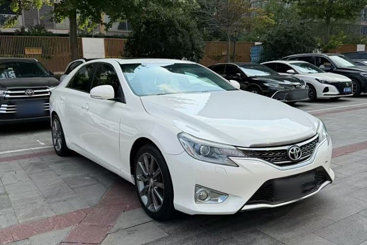 Used Toyota Reiz 2013 2.5V Elite Edition Exterior 2
