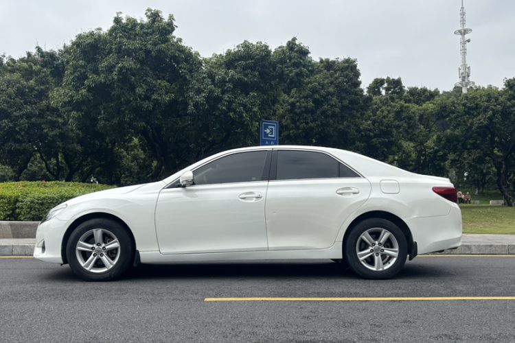 Used Toyota Reiz 2013 2.5S Elite Edition Exterior 3
