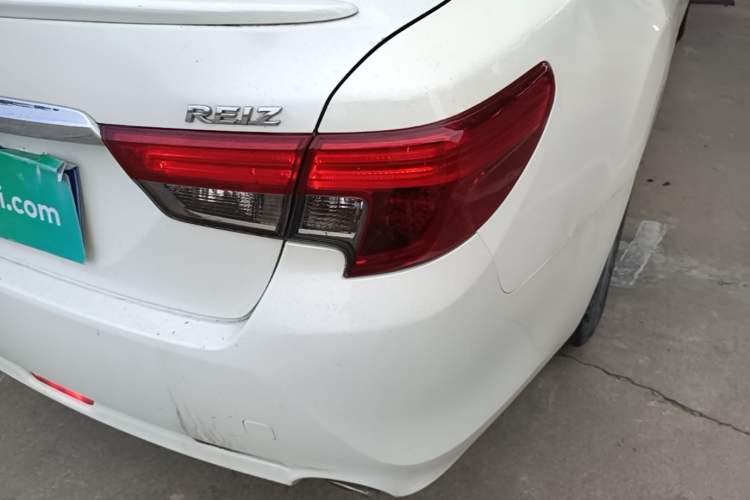 Used Toyota Reiz 2013 2.5S Elite Edition Exterior 3