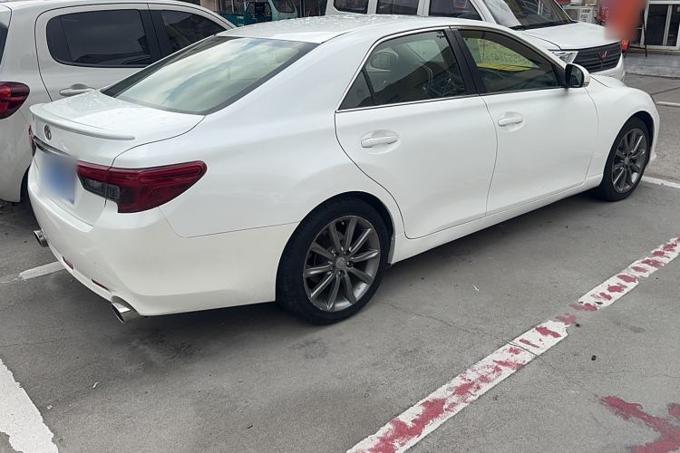 Used Toyota Reiz 2013 2.5V Elite Edition Exterior 4