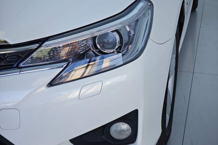 Used Toyota Reiz 2013 2.5V Elite Edition Exterior 6