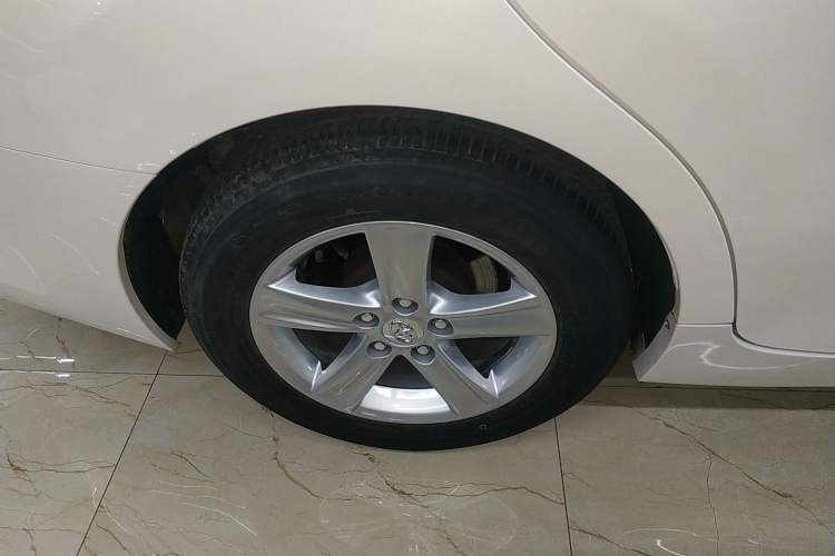 Used Toyota Reiz 2013 2.5V Elite Edition Exterior 8