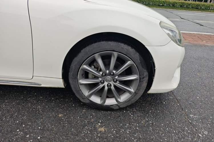 Used Toyota Reiz 2013 2.5V Shangrui Edition Front