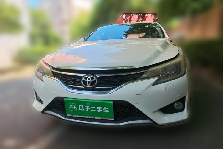 Used Toyota Reiz 2013 2.5V Luxury Navigation Edition Front
