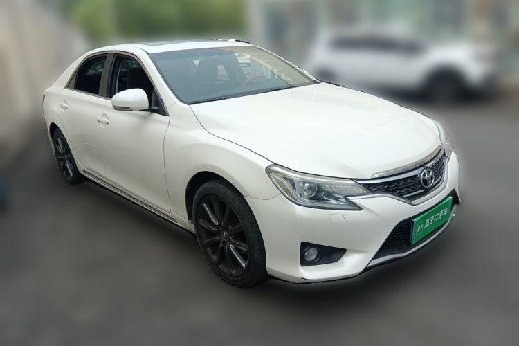 Used Toyota Reiz 2013 2.5V Shangrui Edition Front Right 45 Deg