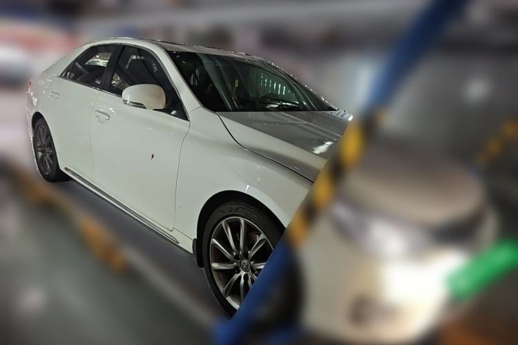 Used Toyota Reiz 2013 2.5V Shangrui Edition Front Right 45 Deg