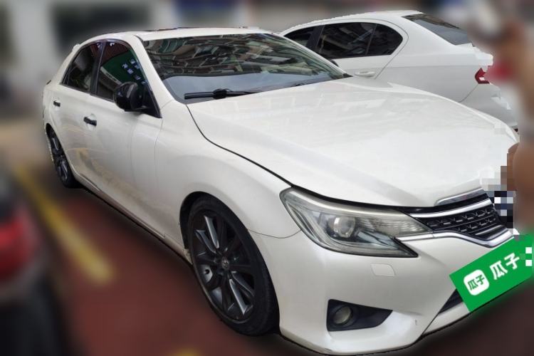 Used Toyota Reiz 2013 2.5V Elite Edition Front Right 45 Deg