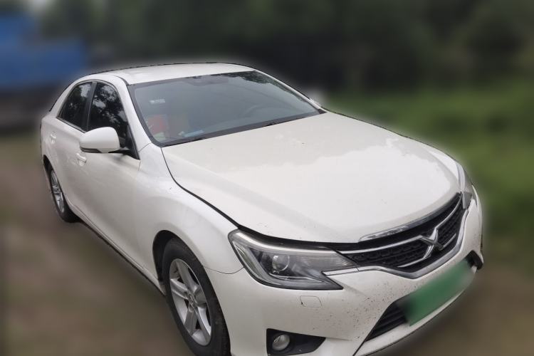 Used Toyota Reiz 2013 2.5S Elite Edition Front Right 45 Deg