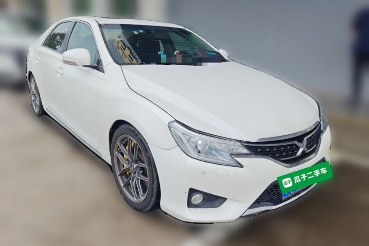 Used Toyota Reiz 2013 2.5V Shangrui Edition Front Right 45 Deg