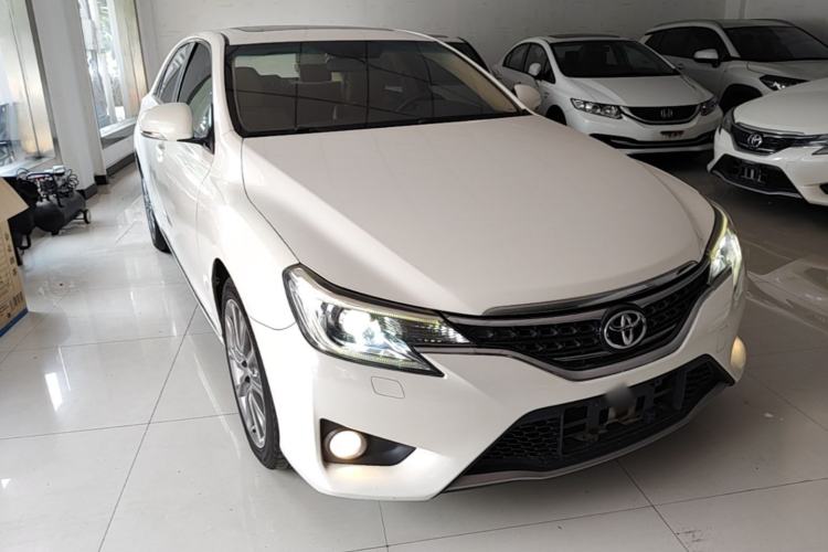 Used Toyota Reiz 2013 2.5V Shangrui Edition Front Right 45 Deg