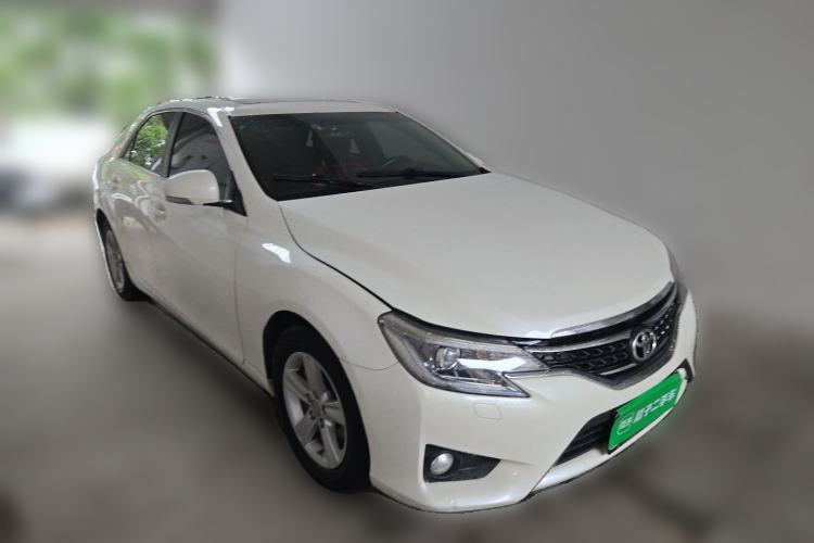Used Toyota Reiz 2013 2.5V Elite Edition Front Right 45 Deg