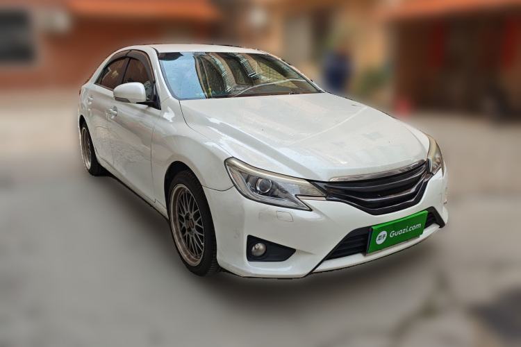 Used Toyota Reiz 2013 2.5S Elite Edition Front Right 45 Deg