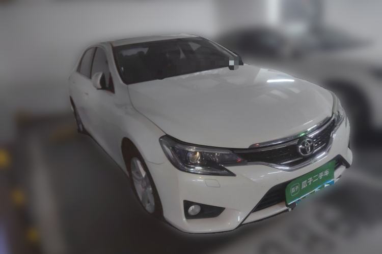 Used Toyota Reiz 2013 2.5V Elite Edition Front Right 45 Deg