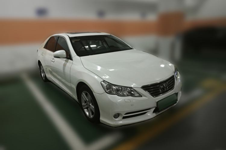 Used Toyota Reiz 2013 2.5V Elite Edition Front Right 45 Deg