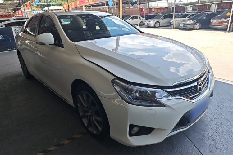 Used Toyota Reiz 2013 2.5V Shangrui Edition Front Right 45 Deg