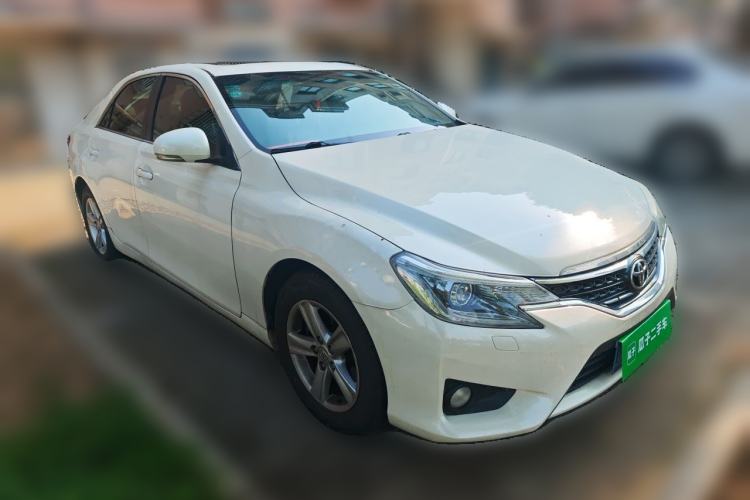 Used Toyota Reiz 2013 2.5V Elite Edition Front Right 45 Deg