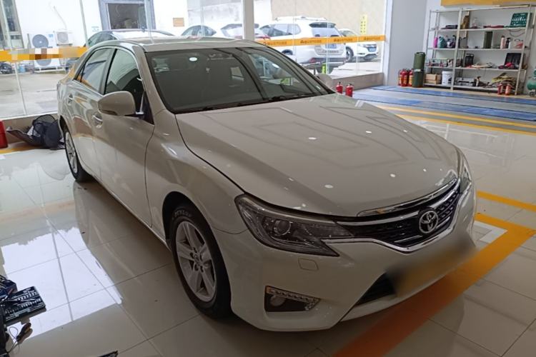 Used Toyota Reiz 2013 2.5S Elite Edition Front Right 45 Deg