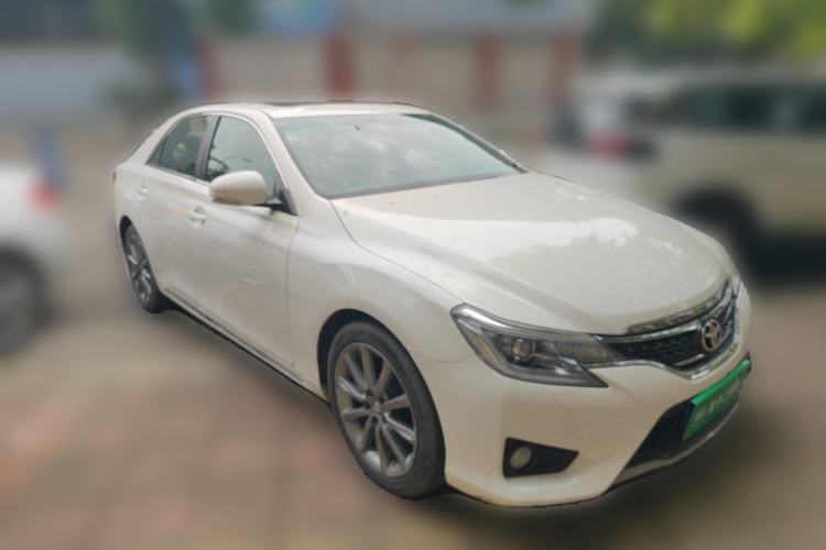 Used Toyota Reiz 2013 2.5V Shangrui Edition Front Right 45 Deg
