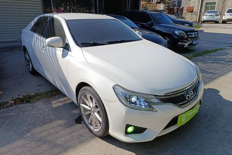 Used Toyota Reiz 2013 2.5S Elite Edition Front Right 45 Deg