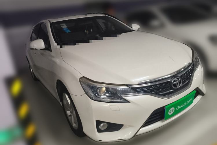 Used Toyota Reiz 2013 2.5V Elite Edition Front Right 45 Deg