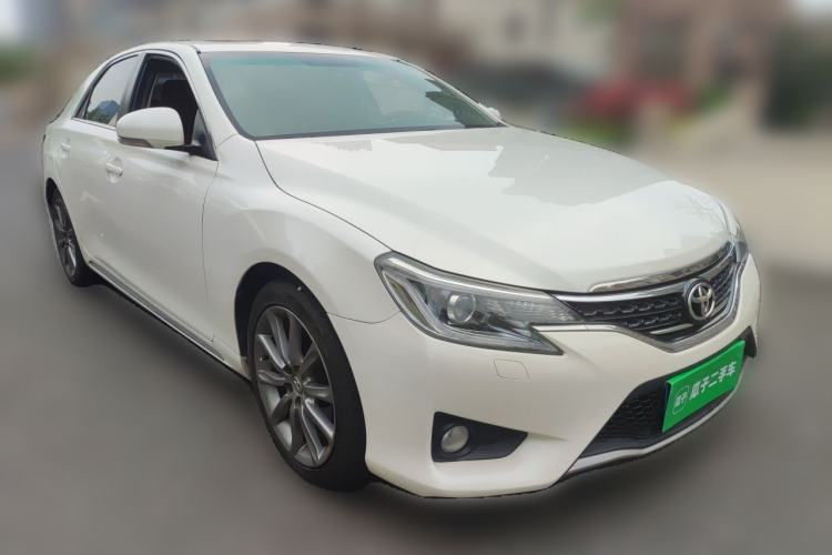 Used Toyota Reiz 2013 2.5V Shangrui Edition Front Right 45 Deg