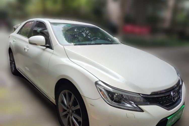 Used Toyota Reiz 2013 2.5V Shangrui Edition Front Right 45 Deg