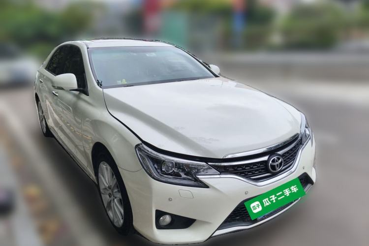 Used Toyota Reiz 2013 2.5V Supreme Edition Front Right 45 Deg