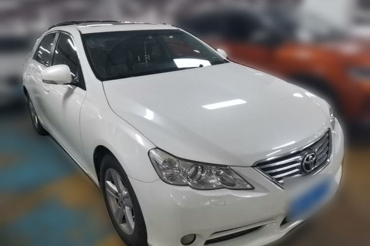 Used Toyota Reiz 2013 2.5V Elite Edition Front Right 45 Deg