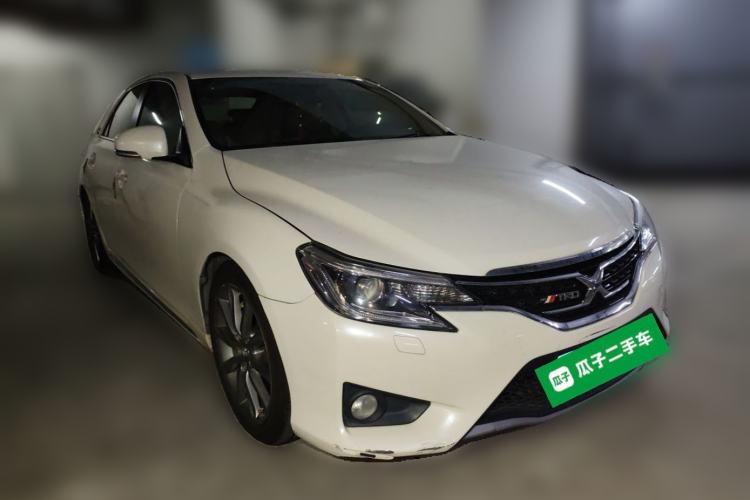 Used Toyota Reiz 2013 2.5V Shangrui Edition Front Right 45 Deg
