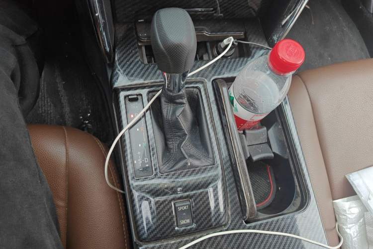 Used Toyota Reiz 2013 2.5S Elite Edition Gear Lever
