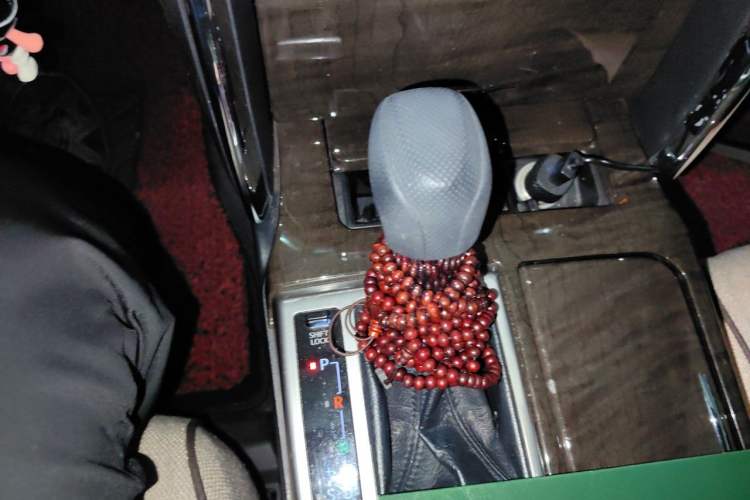 Used Toyota Reiz 2013 2.5S Elite Edition Gear Lever
