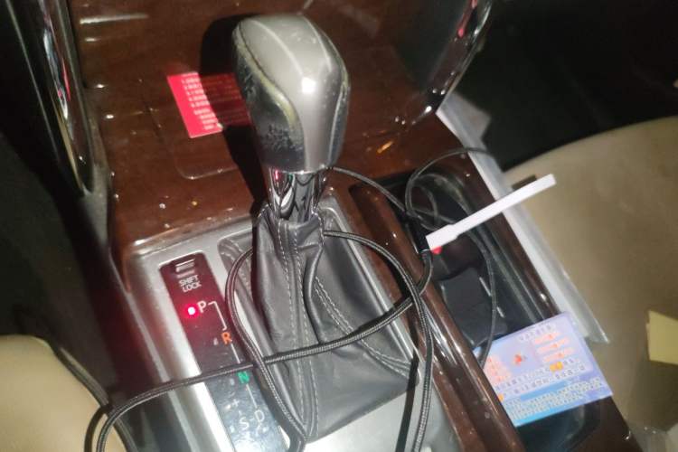 Used Toyota Reiz 2013 2.5V Shangrui Edition Gear Lever
