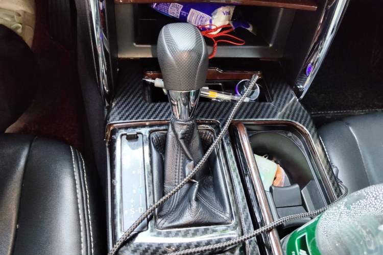 Used Toyota Reiz 2013 2.5V Shangrui Edition Gear Lever