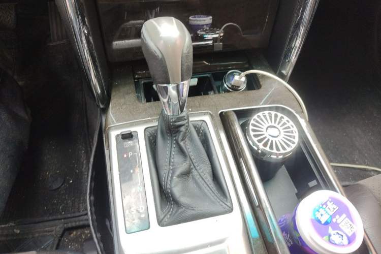 Used Toyota Reiz 2013 2.5V Shangrui Edition Gear Lever