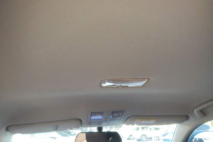 Used Toyota Reiz 2013 2.5S Elite Edition Headliner