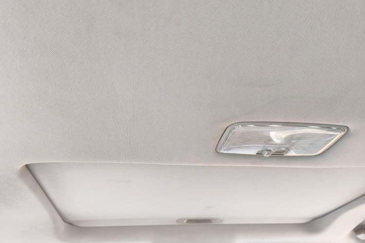 Used Toyota Reiz 2013 2.5V Elite Edition Headliner