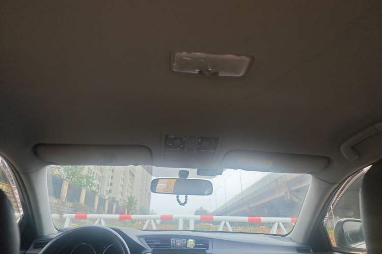 Used Toyota Reiz 2013 2.5S Elite Edition Headliner