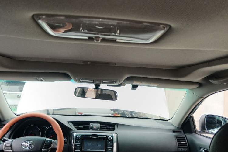 Used Toyota Reiz 2013 2.5V Shangrui Edition Headliner