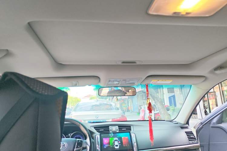 Used Toyota Reiz 2013 2.5V Shangrui Edition Headliner