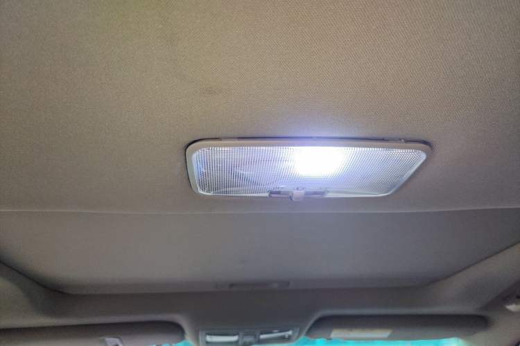 Used Toyota Reiz 2013 2.5V Elite Edition Headliner