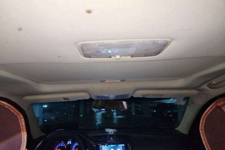 Used Toyota Reiz 2013 2.5V Shangrui Edition Headliner