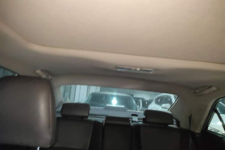 Used Toyota Reiz 2013 2.5V Elite Edition Headliner